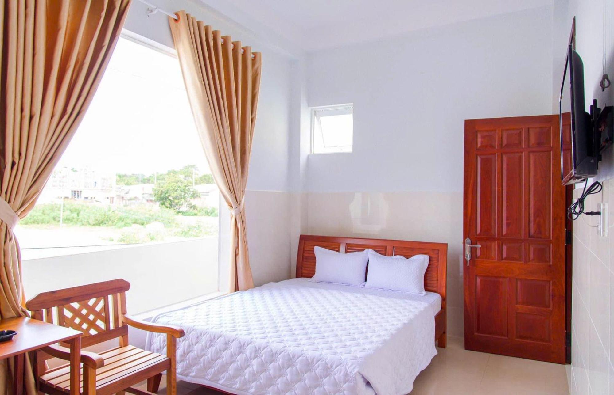 Thu Hien Hotel Pleiku - By Bay Luxury Plei Holang Eksteriør billede